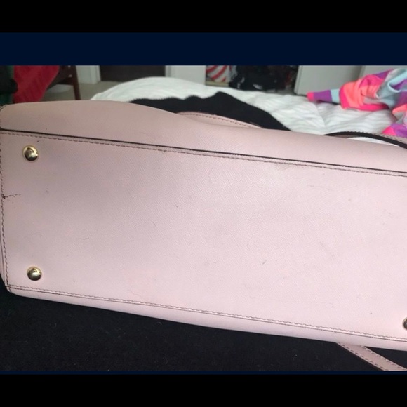 MK Purse - Picture 4 of 4